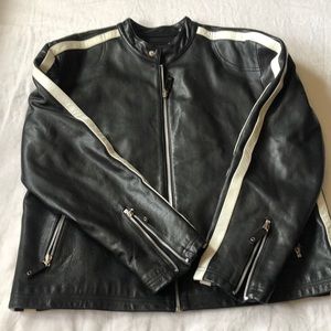 Men’s leather motorcycle style jacket